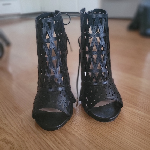 NWOT Black Tia Caged Heeled Sandal High Heels - Picture 4 of 12